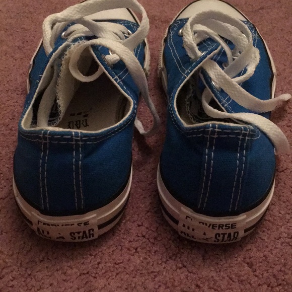 Blue converse - Picture 5 of 5